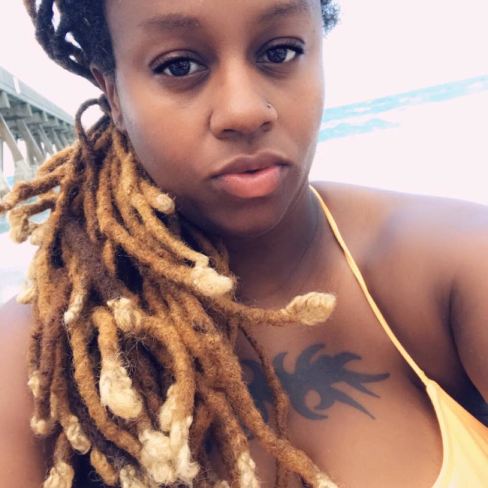Meet your Posher, Nikeeha